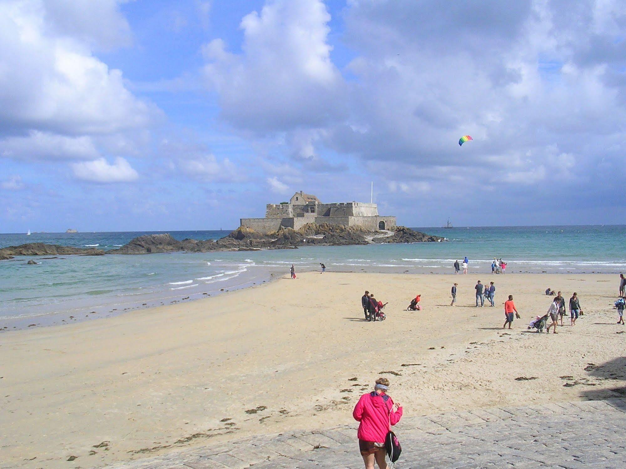 Residence La Hoguette Saint-Malo Exterior foto